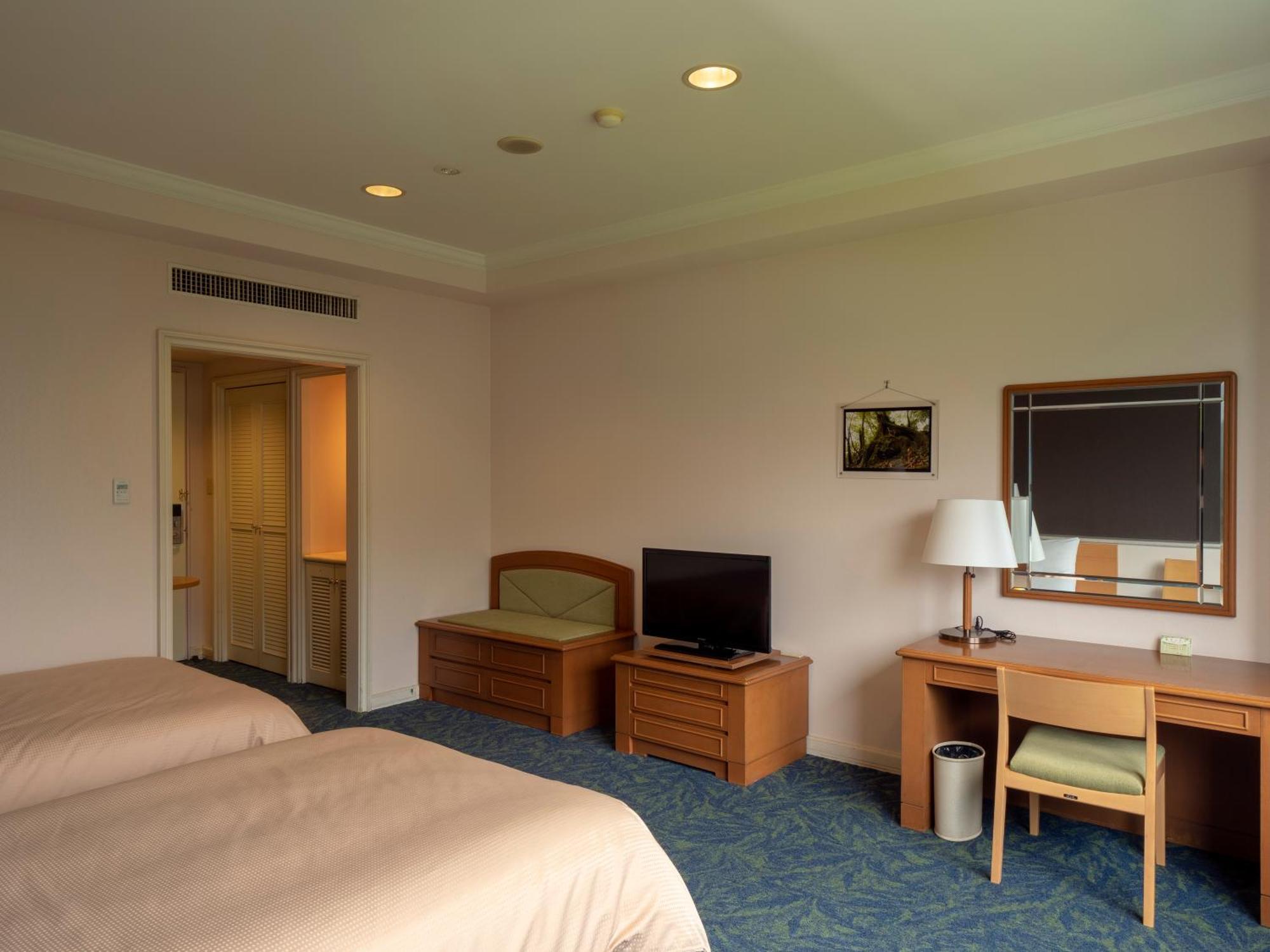 The Hotel Yakushima Ocean & Forest Exteriör bild